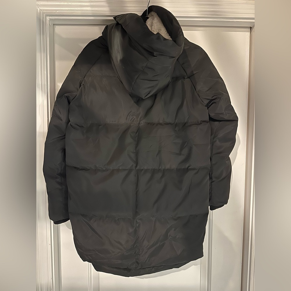OROLAY Black Down Puffer Jacket with Zippered Poc… - image 2